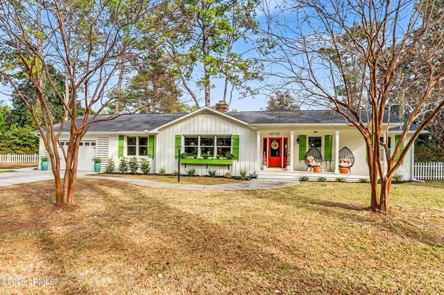 $865,000 | 100 North Hermitage Road, Beaufort, SC 29902