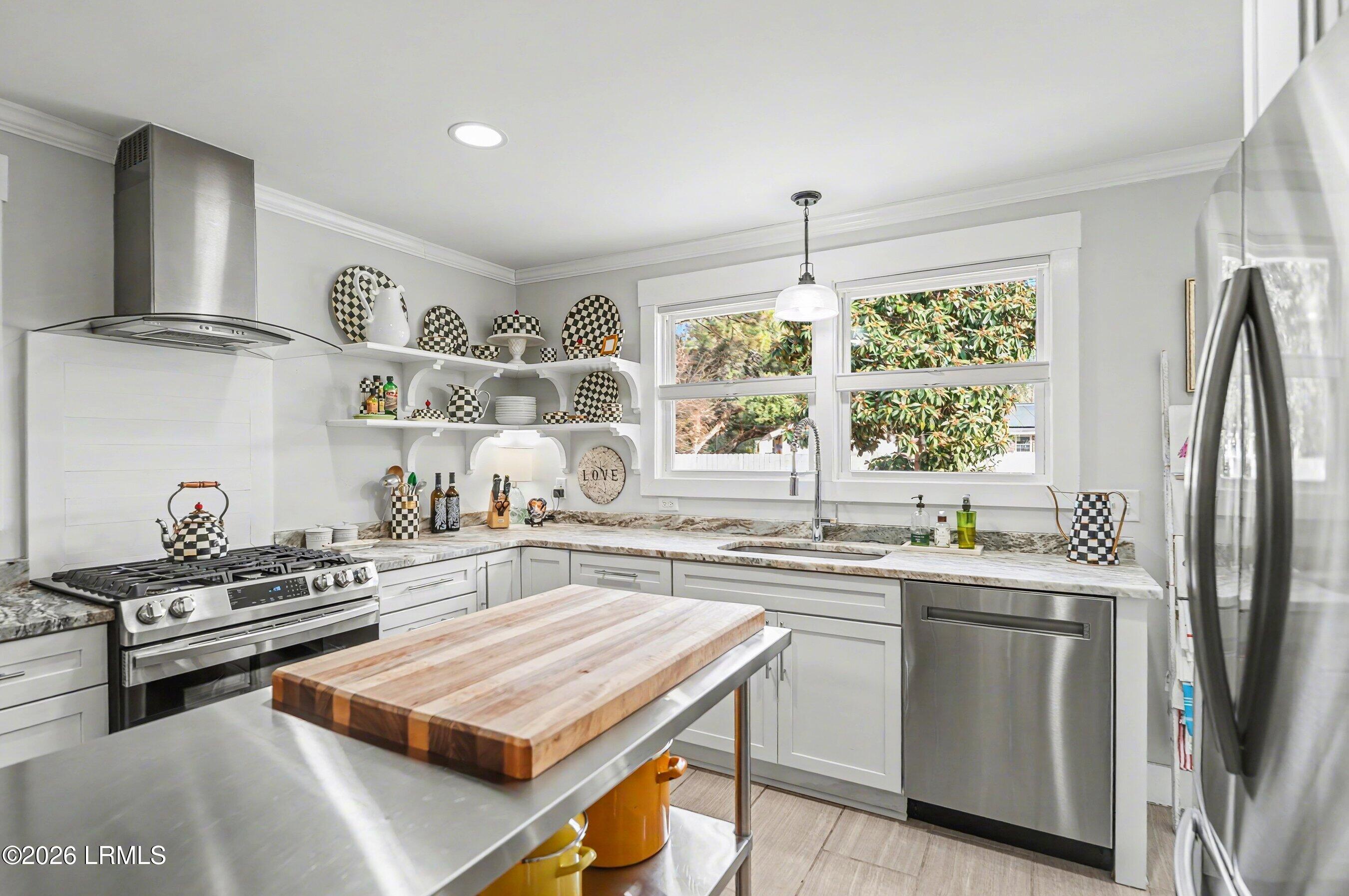 100 North Hermitage Road Beaufort, SC 29902 - Photo 23 of 74 DSC02453-155-1.jpg-SMALL