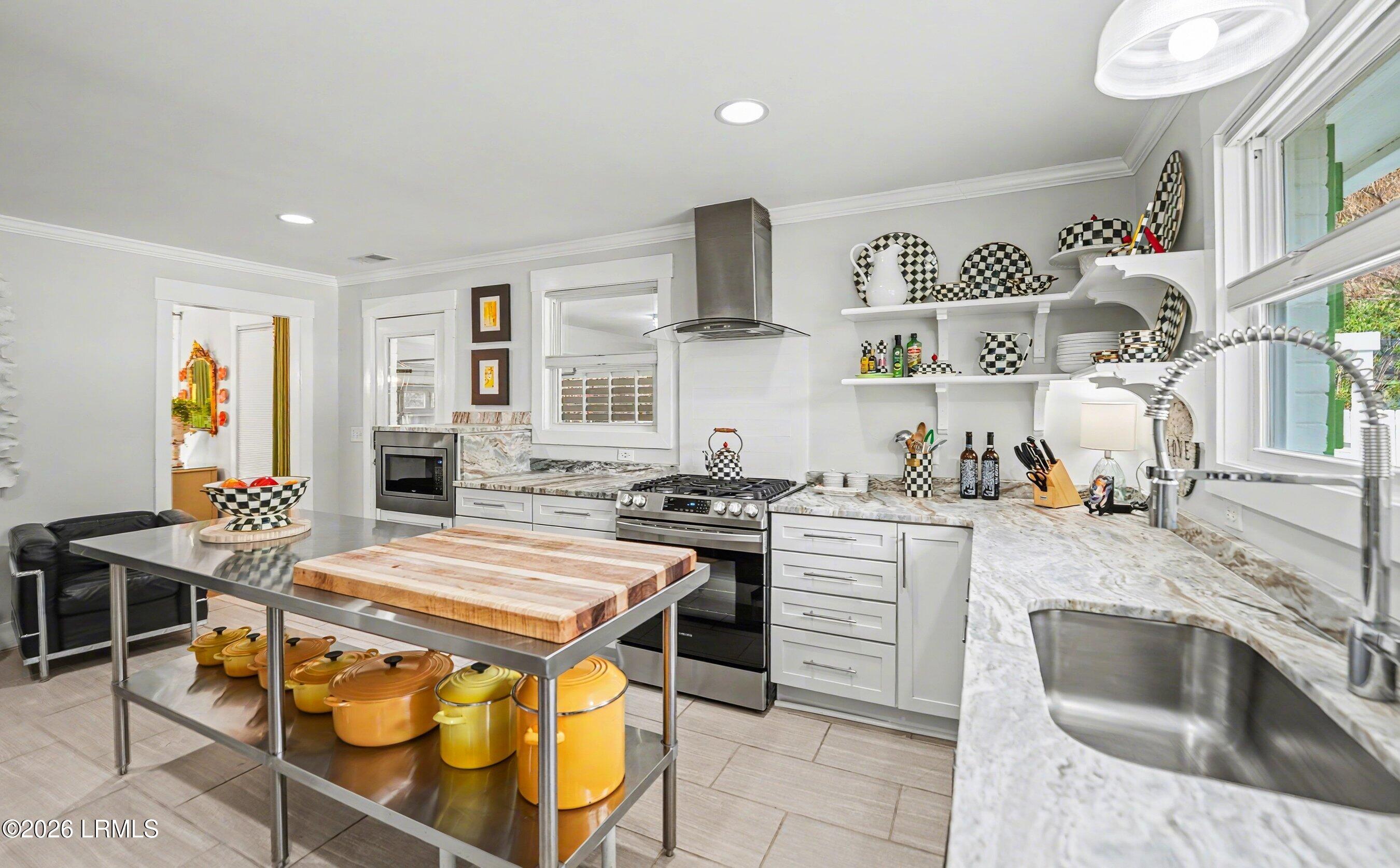 100 North Hermitage Road Beaufort, SC 29902 - Photo 24 of 74 DSC02457-159-1.jpg-SMALL