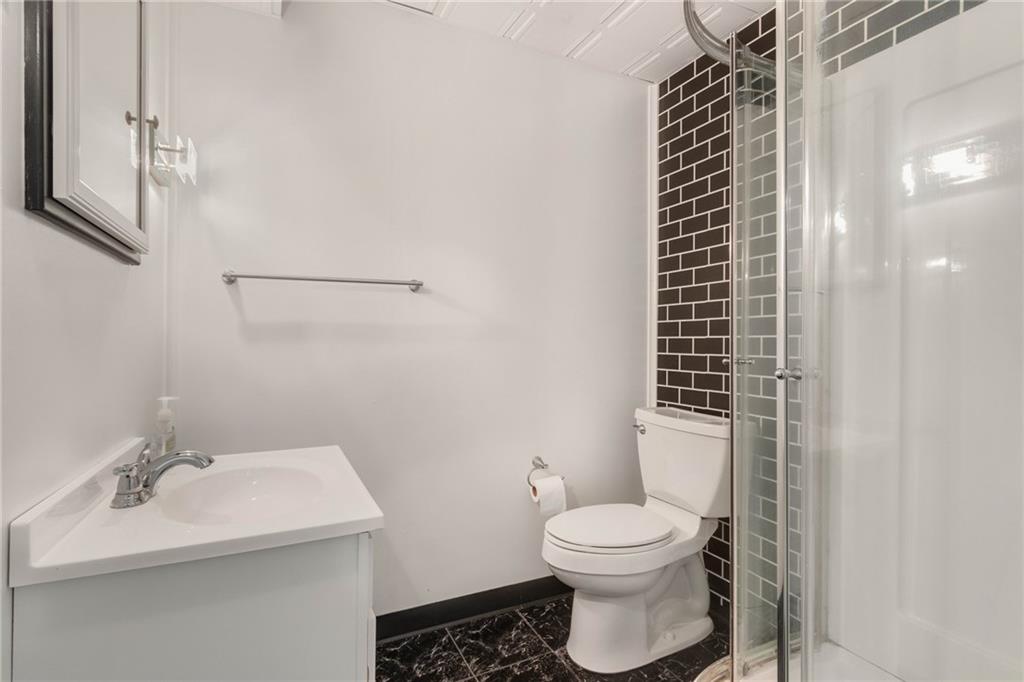 325 Barclay Hill Road Beaver, PA 15009 - Photo 18 of 25