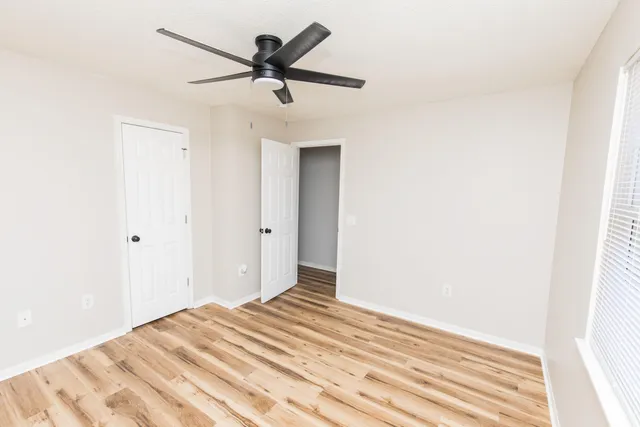 $285,000 | 415 Parkdale Drive, Unit 8F, Charleston, SC 29414