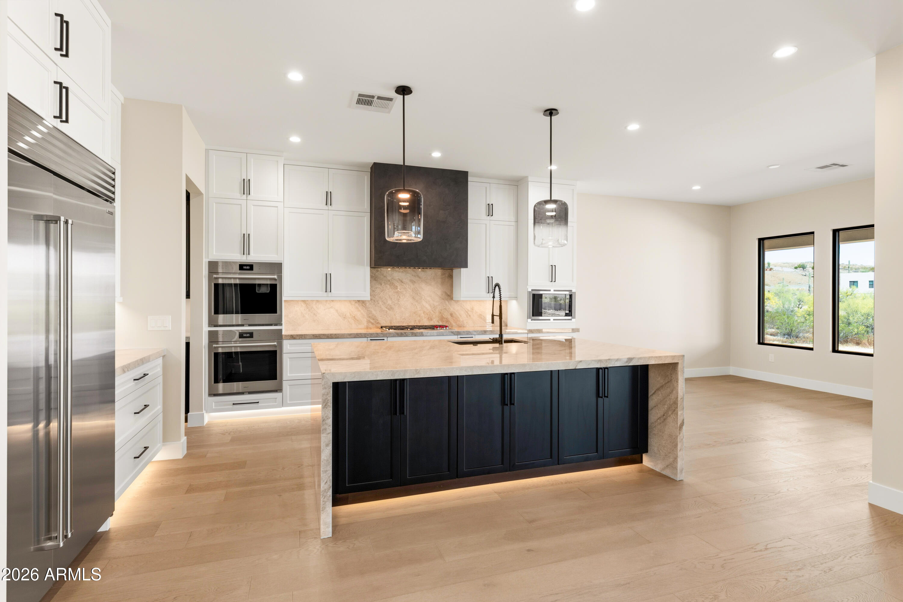 544 East Amber Sun Drive Phoenix, AZ 85085 - Photo 3 of 50 Kitchen