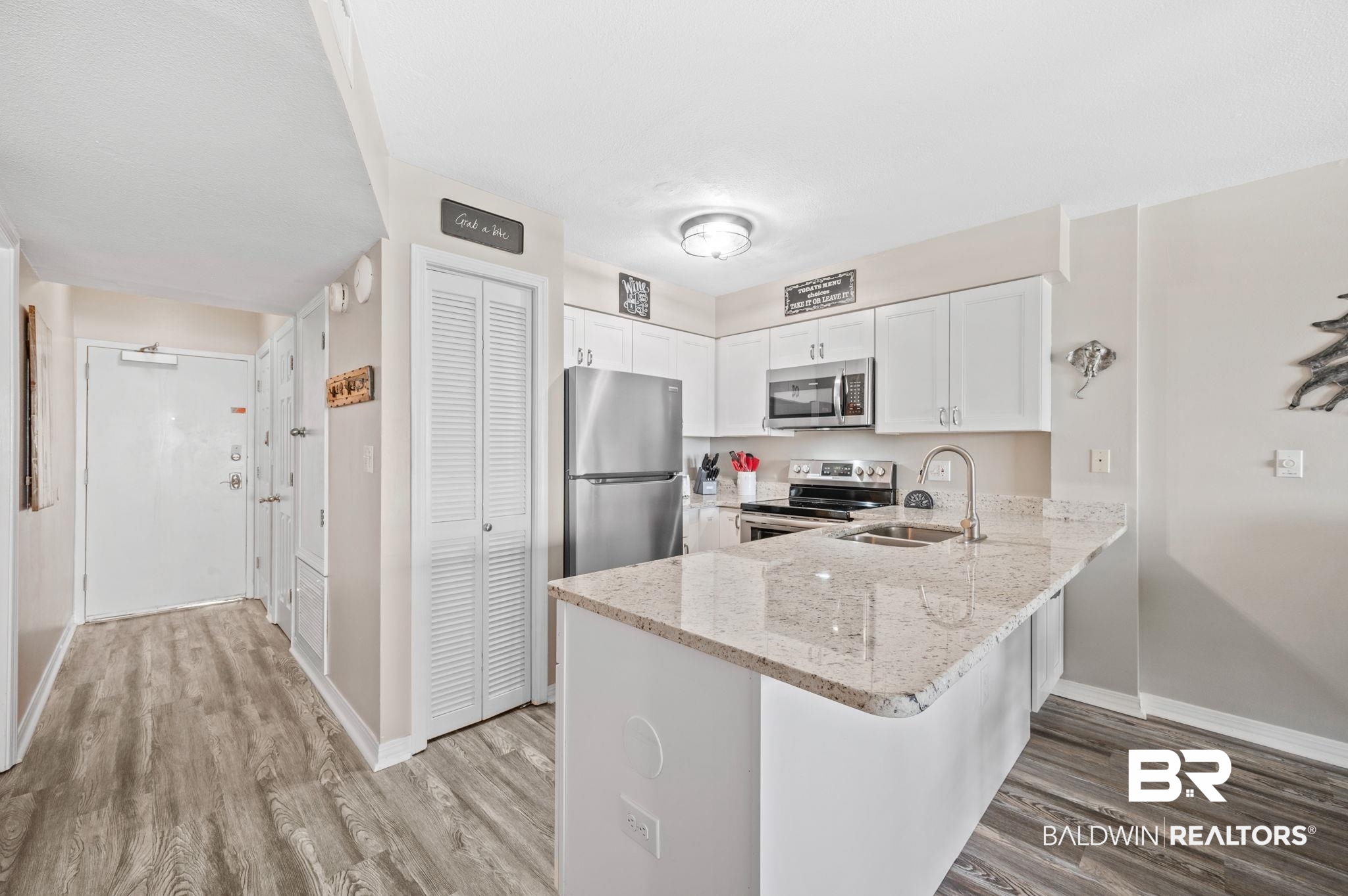 645 Plantation Road, Unit 6304 Gulf Shores, AL 36542 - Photo 5 of 38