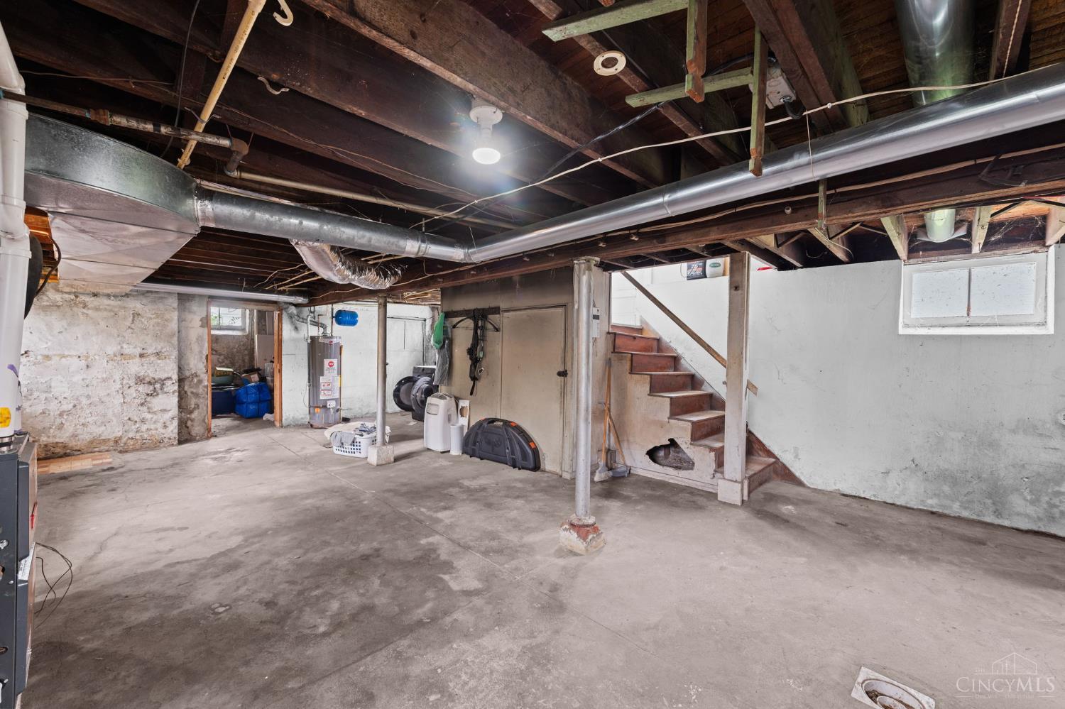 6505 Madison Road Cincinnati, OH 45227 - Photo 17 of 27