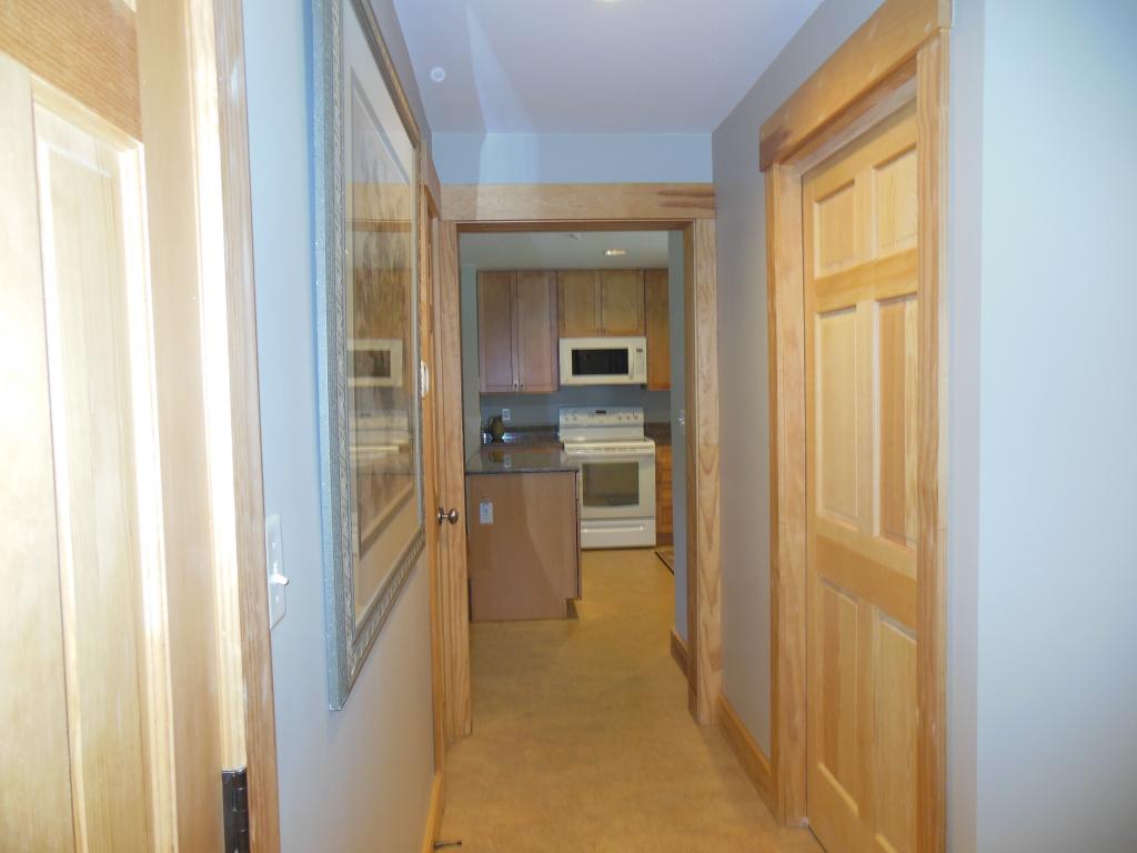 50-b Unit 1c Steele Road Peterborough, NH 03458 - Photo 7 of 13