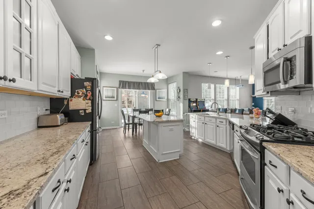 $435,000 | 10017 Stockton Lane, Huntley, IL 60142