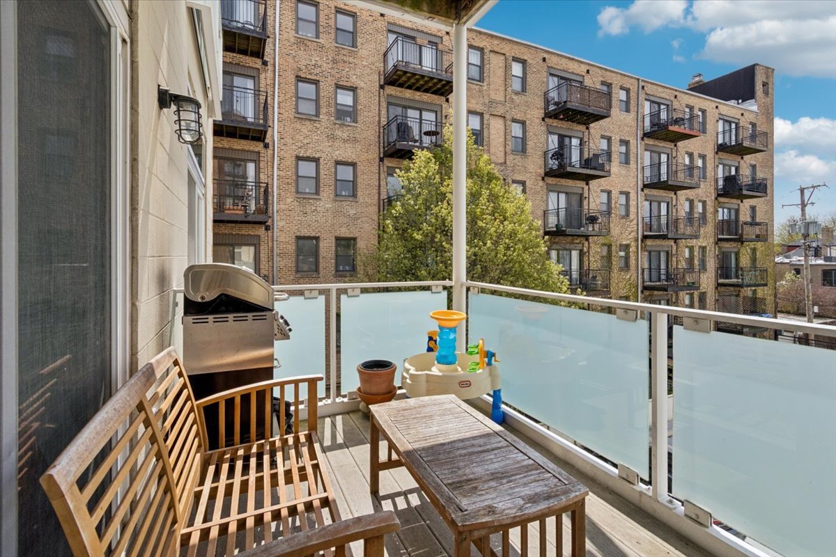 4150 North Sheridan Road, Unit 3S Chicago, IL 60613 - Photo 19 of 20