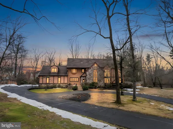 $1,499,000 | 25 Creekside Drive, Ivyland, PA 18974