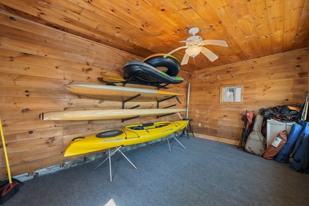 21 Carrier Lane Sutton, MA 01590 - Photo 32 of 42