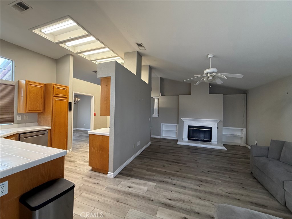 20682 Pahute Road Apple Valley, CA 92308 - Photo 7 of 21 Gallery Image 7