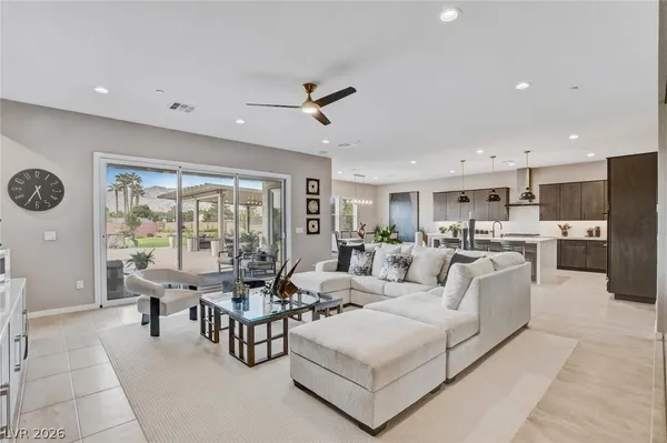 $1,399,900 | 5702 Kings Blf Avenue, Las Vegas, NV 89131