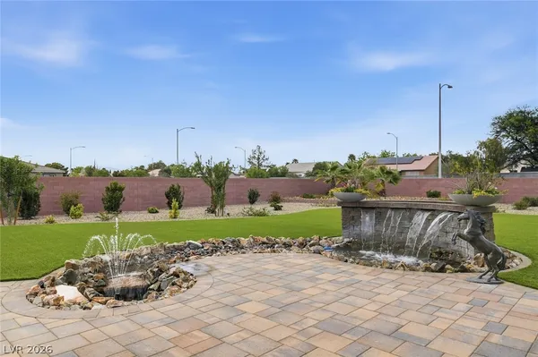 $1,399,900 | 5702 Kings Blf Avenue, Las Vegas, NV 89131