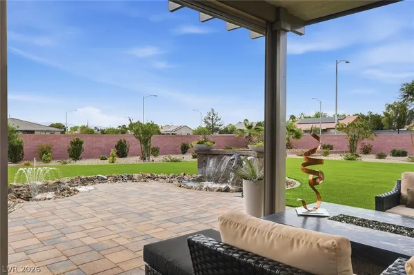 $1,399,900 | 5702 Kings Blf Avenue, Las Vegas, NV 89131