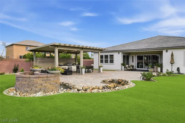 $1,399,900 | 5702 Kings Blf Avenue, Las Vegas, NV 89131