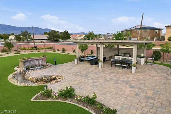 $1,399,900 | 5702 Kings Blf Avenue, Las Vegas, NV 89131
