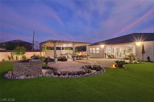 $1,399,900 | 5702 Kings Blf Avenue, Las Vegas, NV 89131