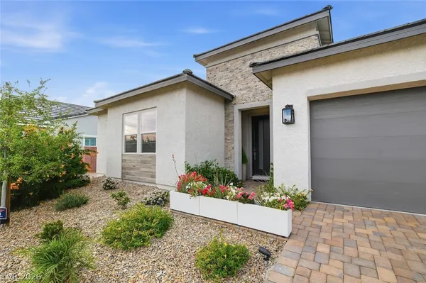 $1,399,900 | 5702 Kings Blf Avenue, Las Vegas, NV 89131