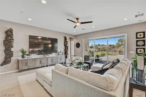 $1,399,900 | 5702 Kings Blf Avenue, Las Vegas, NV 89131