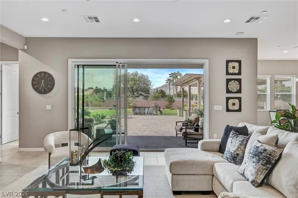$1,399,900 | 5702 Kings Blf Avenue, Las Vegas, NV 89131