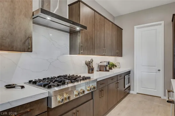 $1,399,900 | 5702 Kings Blf Avenue, Las Vegas, NV 89131