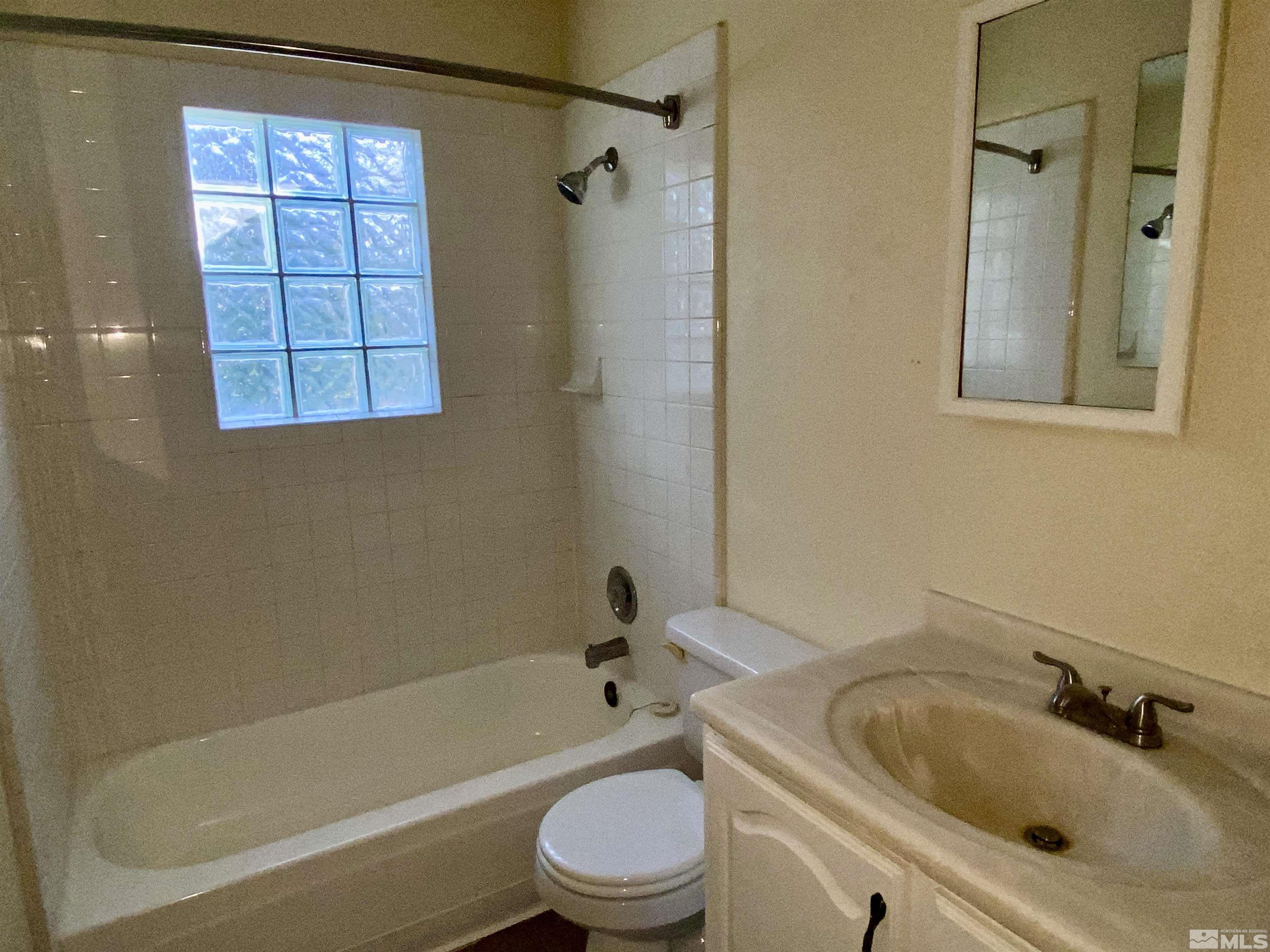 1230 Haddock Drive Reno, NV 89512 - Photo 8 of 19 Photo 8