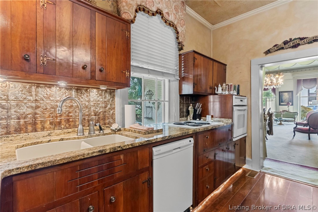 416 East 2nd Street Madison, IN 47250 - Photo 10 of 49