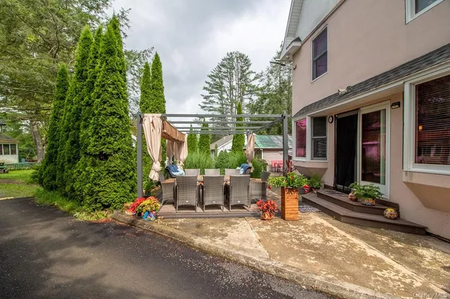 $1,900,000 | 1105 Ulster Heights Road, Ellenville, NY 12428