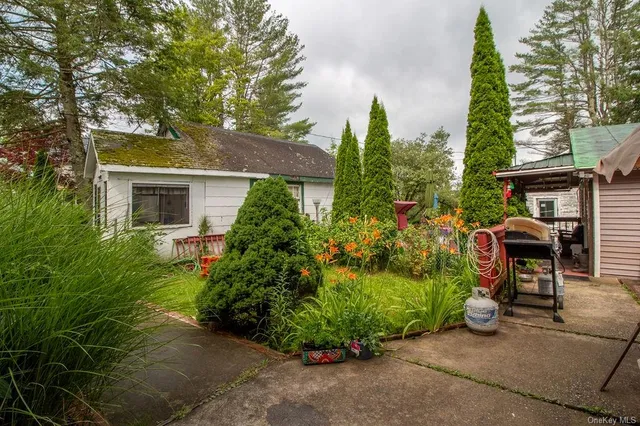 $1,900,000 | 1105 Ulster Heights Road, Ellenville, NY 12428