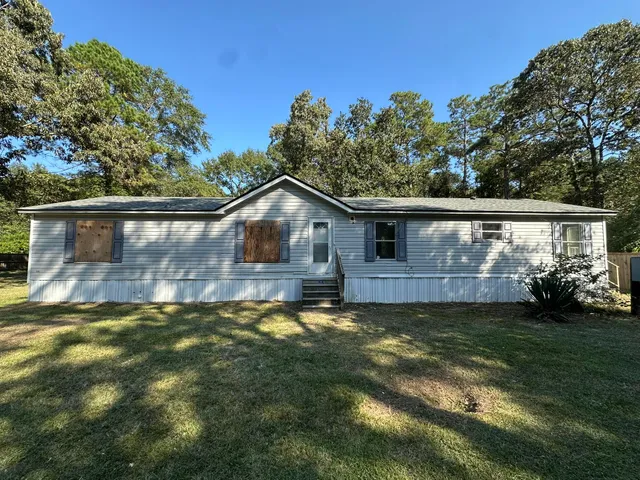 $119,900 | 909 Fauling Road, St. Stephen, SC 29479