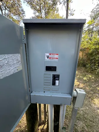 $109,900 | 909 Fauling Road, St. Stephen, SC 29479