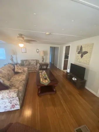 $115,000 | 402 Northwest Nw 50th Court Northwest, Deerfield Beach, FL 33064