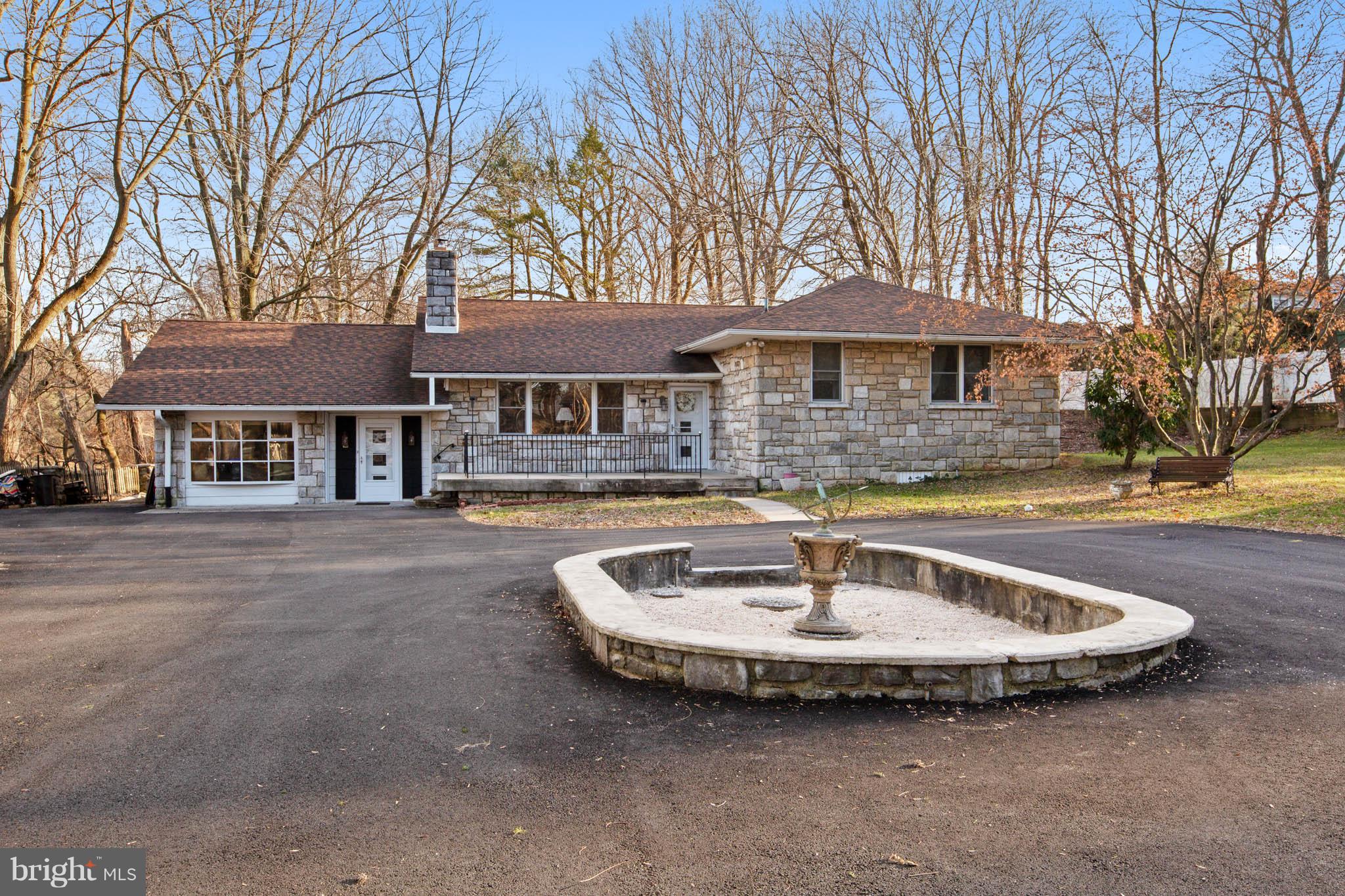 1675 Larkin Road Boothwyn, PA 19061 - Photo 1 of 31 Entrance area
