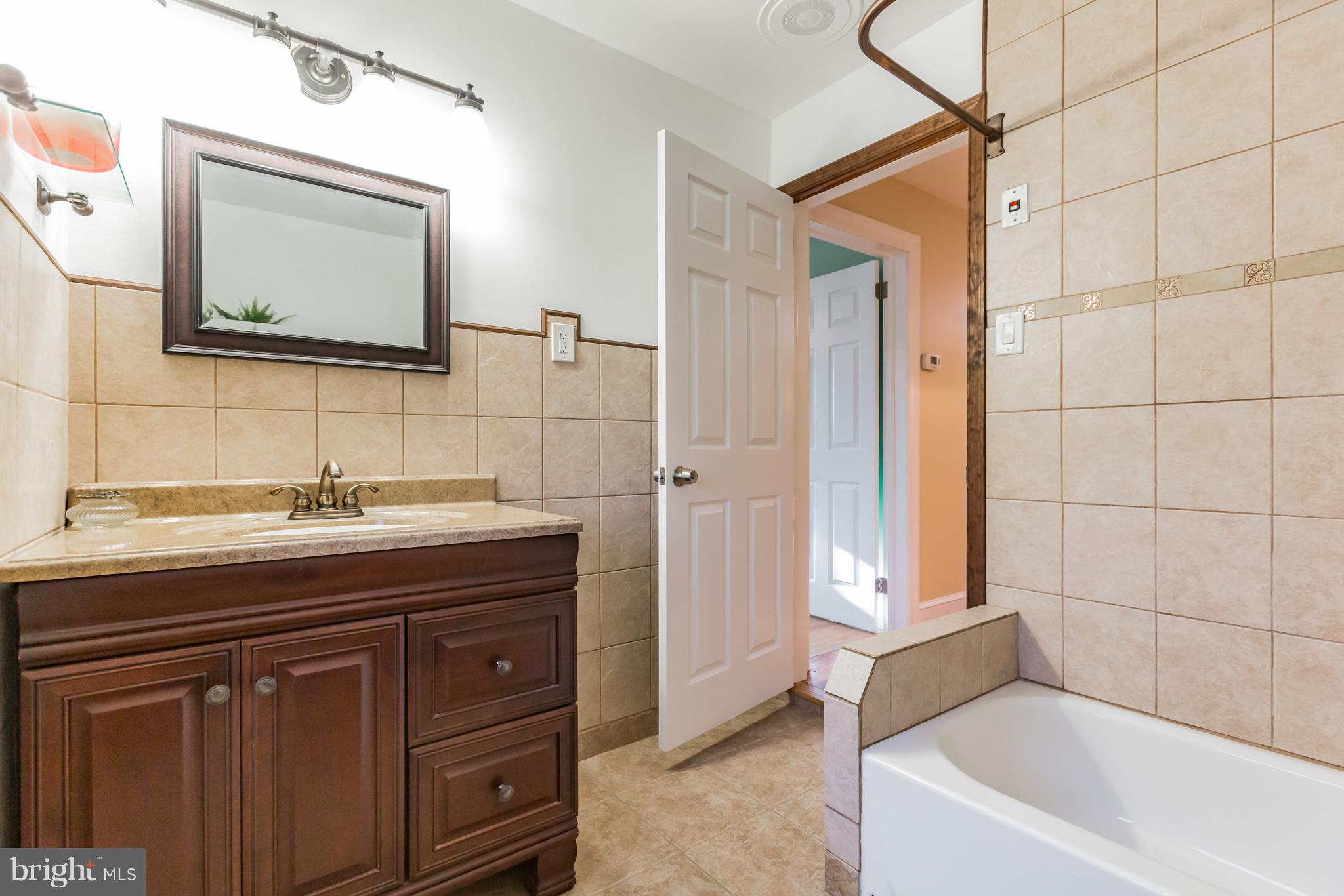 1675 Larkin Road Boothwyn, PA 19061 - Photo 22 of 31 Stunning Main Bath
