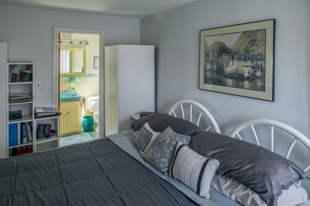 11 Trager Road Marblehead, MA 01945 - Photo 13 of 17
