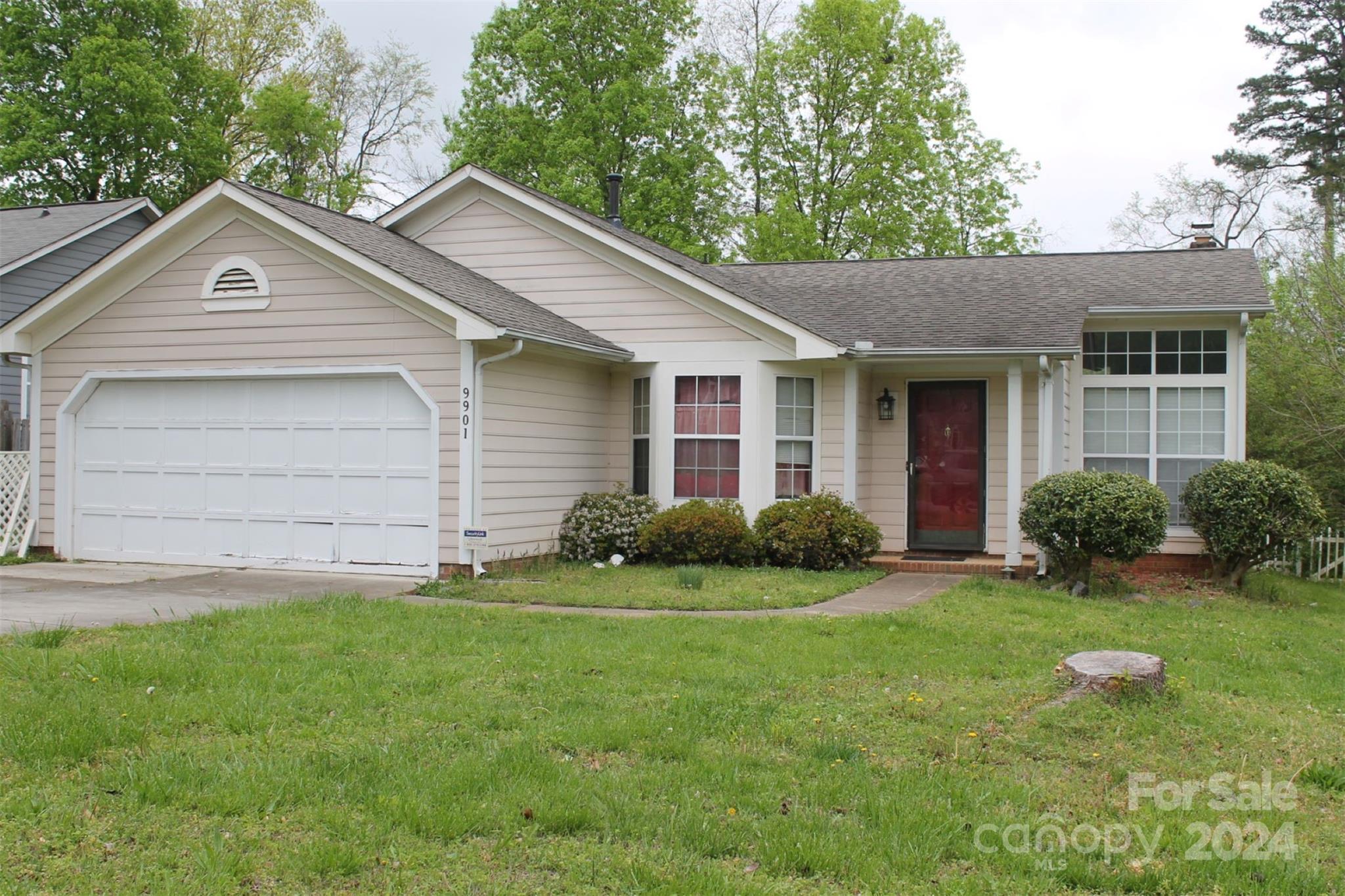 9901 Dunfries Road Matthews, NC 28105 - Photo 1 of 13 Gallery Image 1