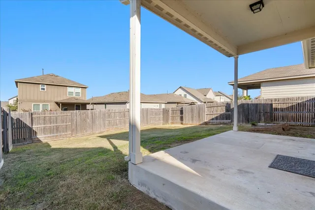 $1,800 | 194 Yellowbark Street, Buda, TX 78610