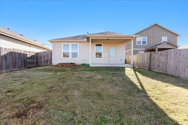 $1,800 | 194 Yellowbark Street, Buda, TX 78610