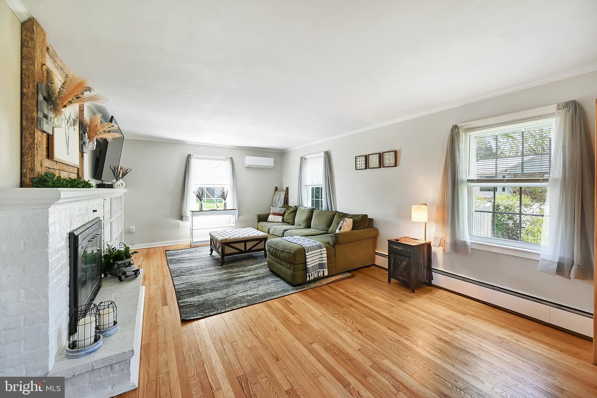 329 Clearview Road Hanover, PA 17331 - Photo 4 of 52 Gallery Image 4