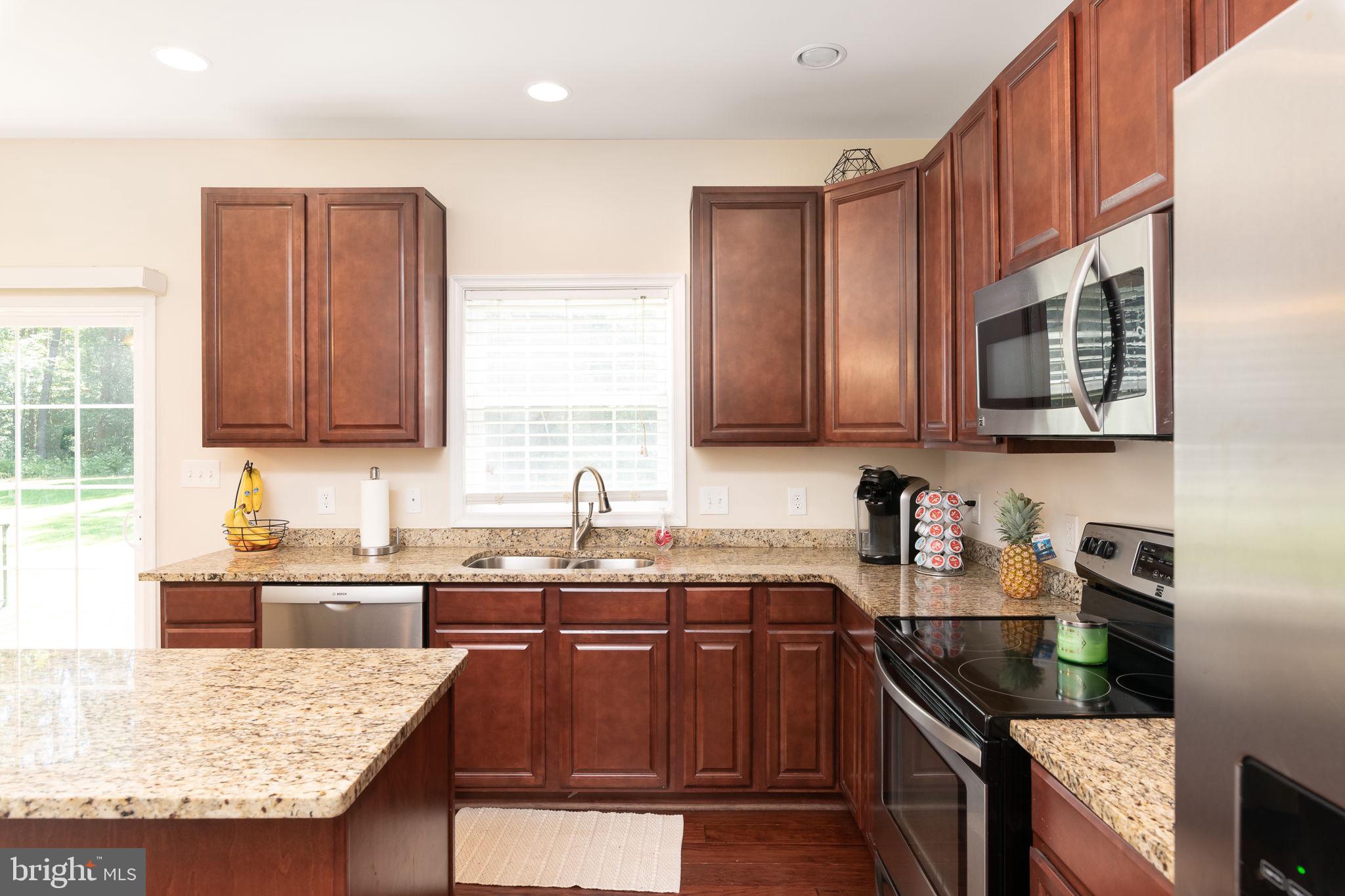 3009 Minor Road Bumpass, VA 23024 - Photo 4 of 32 Granite Counter Tops