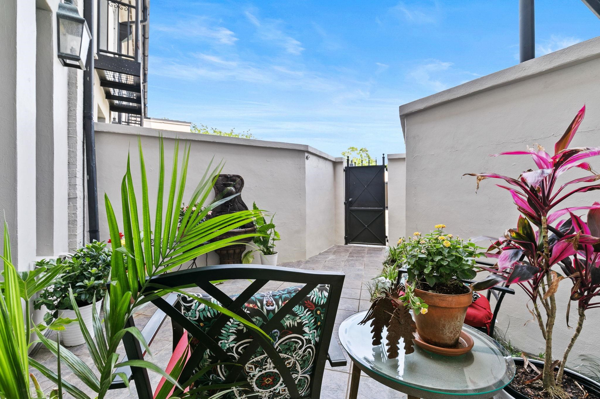 753 St Francis Street, Unit TH1004 Mobile, AL 36602 - Photo 9 of 56 Balcony