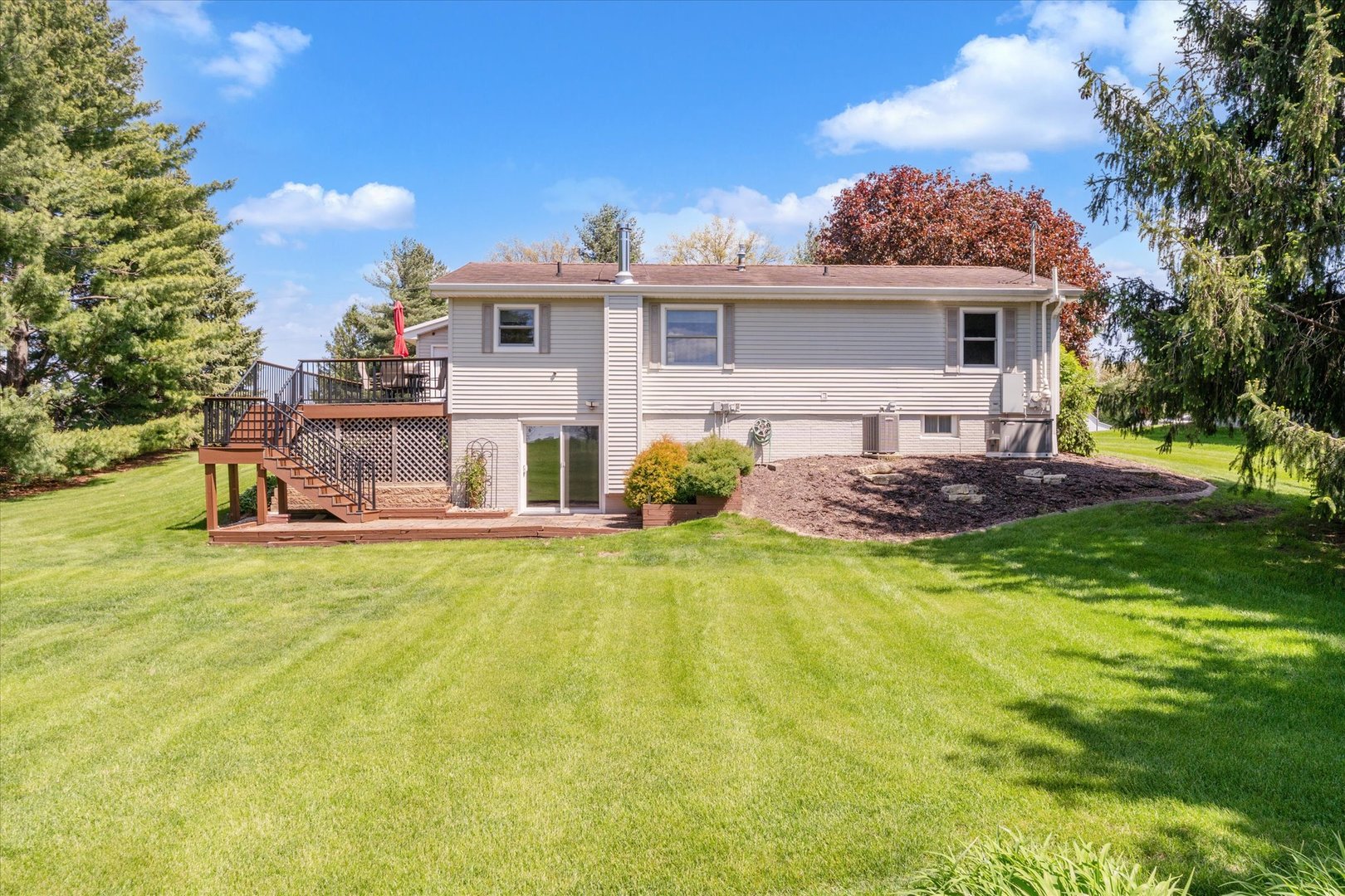 532 Oak Street Andover, IL 61233 - Photo 35 of 37