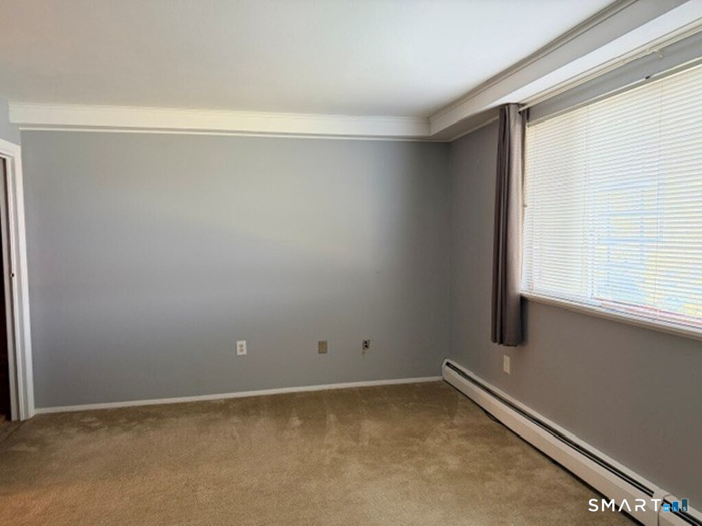 264 Lyman Road, Unit 11 Wolcott, CT 06716 - Photo 8 of 19 Primary Bedroom