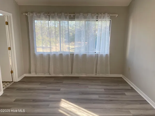 $1,300 | 891 Mh Marina Road, Unit 1, Calabash, NC 28467