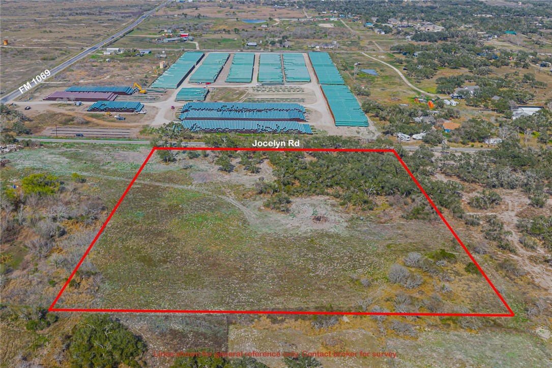 2537 Jocelyn Road Aransas Pass, TX 78336 - Photo 4 of 10 a view of outdoor space