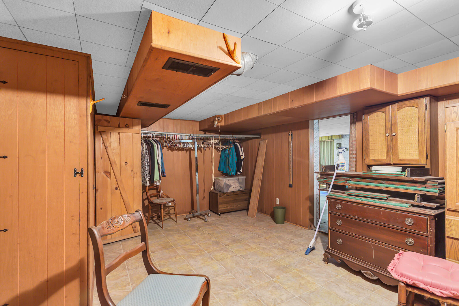 6653 Springport Road Jackson, MI 49201 - Photo 25 of 114 0N0A1509