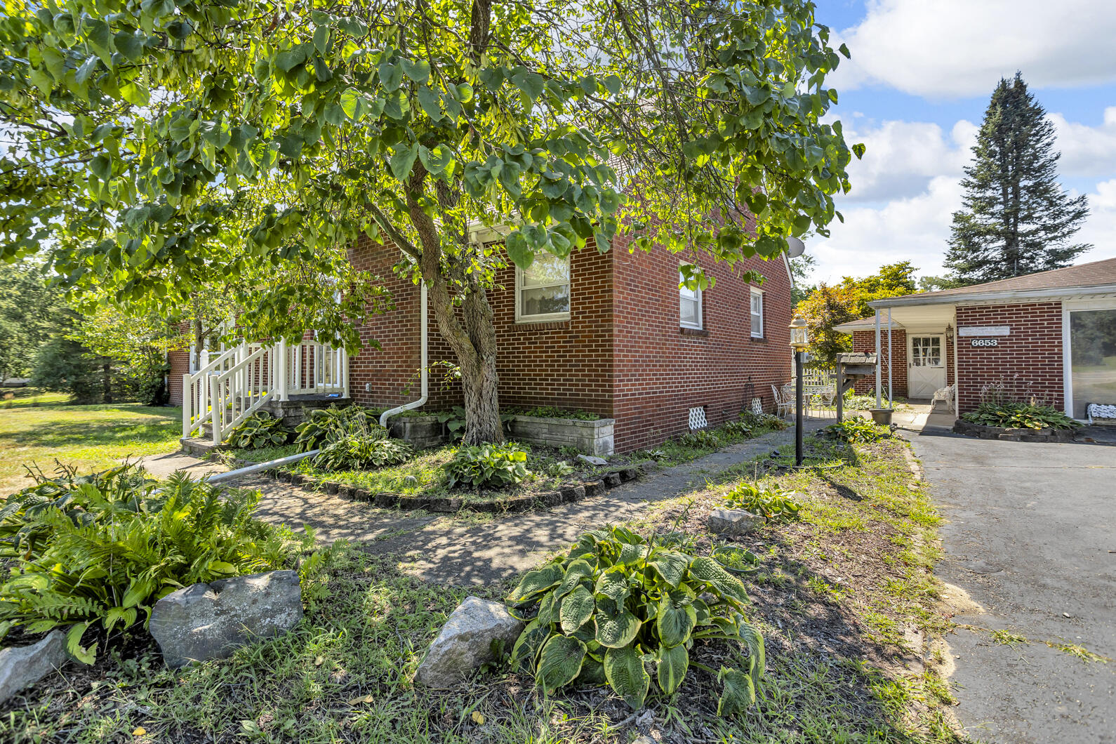 6653 Springport Road Jackson, MI 49201 - Photo 43 of 114 0N0A1409