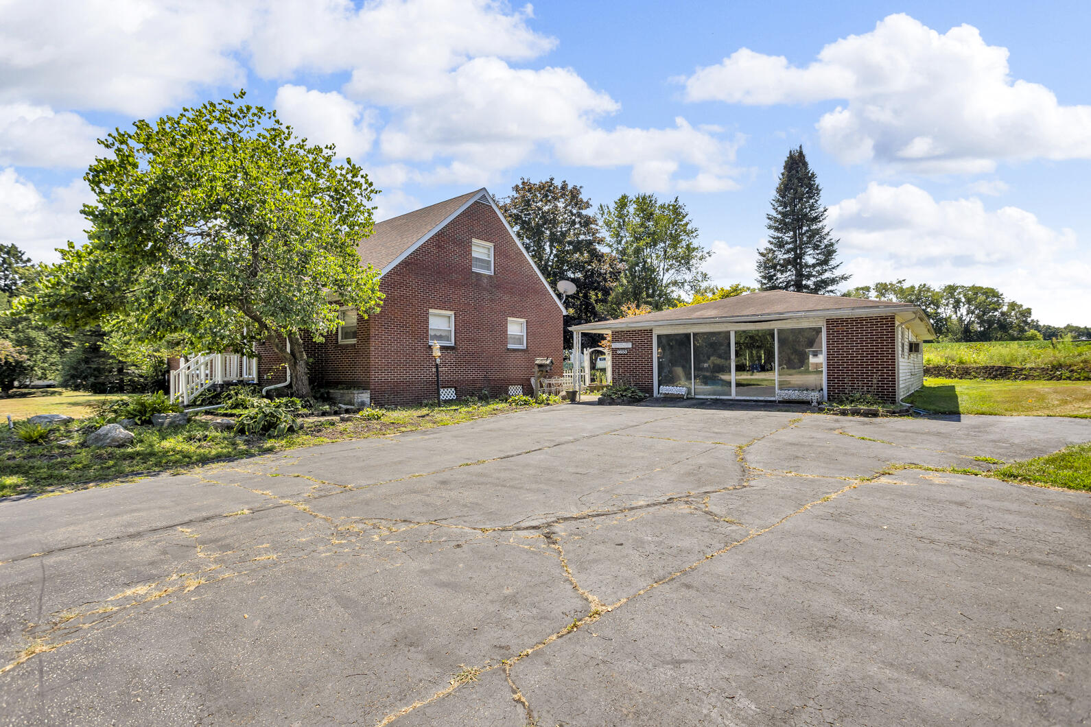 6653 Springport Road Jackson, MI 49201 - Photo 49 of 114 0N0A1418