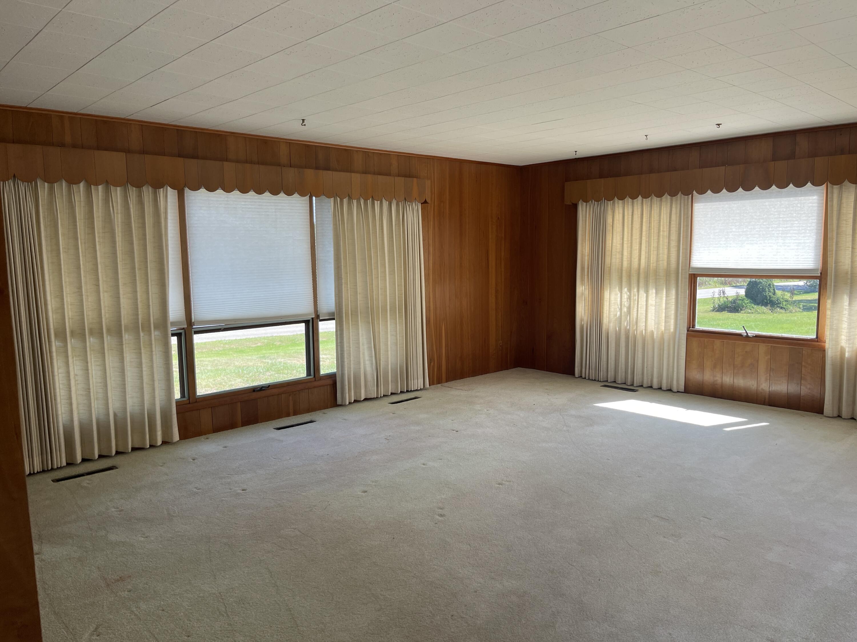 6653 Springport Road Jackson, MI 49201 - Photo 74 of 114 IMG_2255