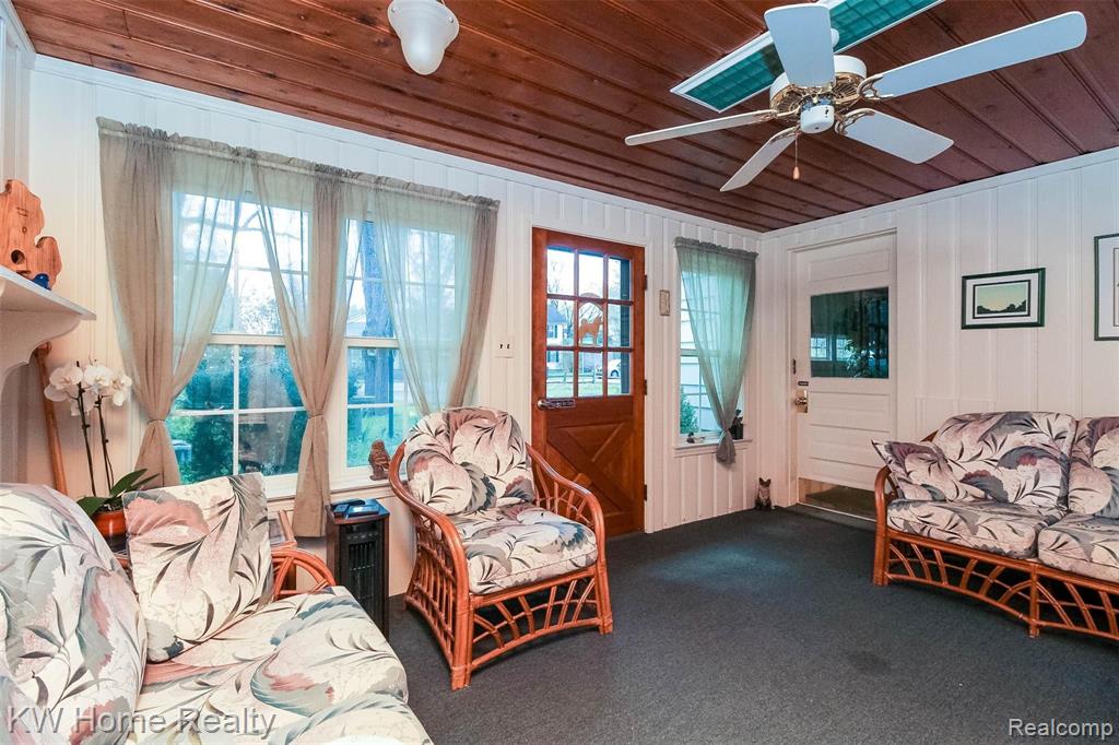 4659 White Lake Road White Lake, MI 48383 - Photo 37 of 62