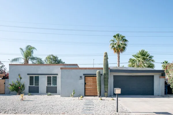 $515,000 | 224 West Aspen Avenue, Gilbert, AZ 85233